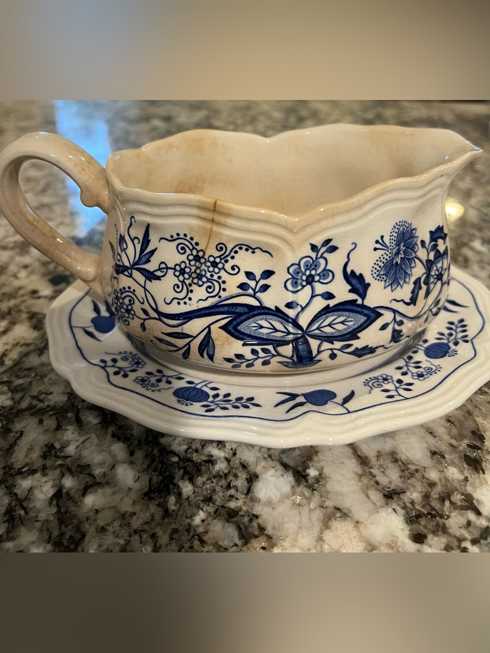 NIKKO Rare Retired Loire Blue pattern gravy boat.